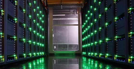 服務器（Server），是提供計算服務的設備